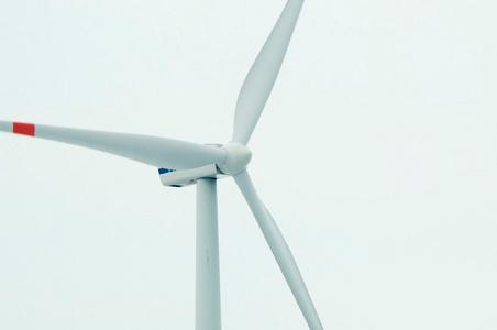 风力发电机组提供服务图片